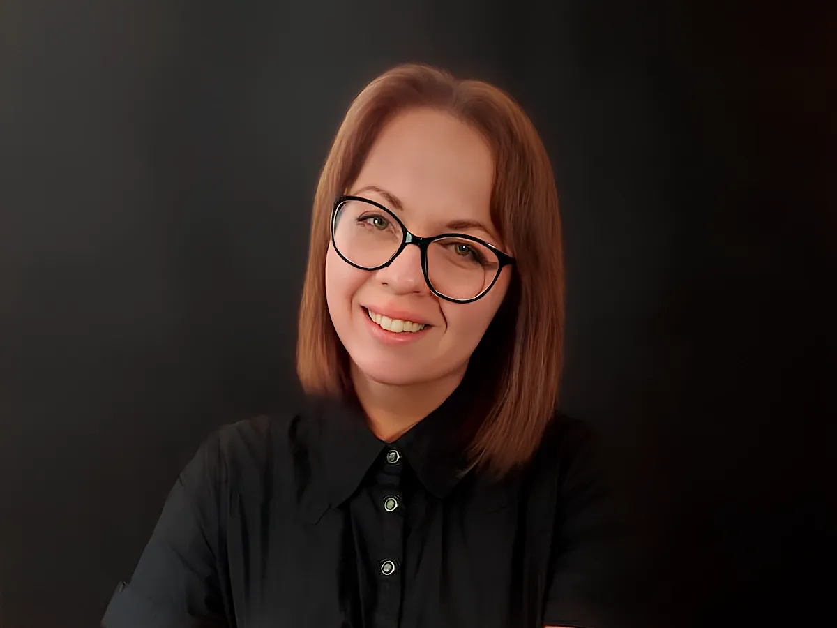 Алена Трифонова   — преподаватель JuliaStage